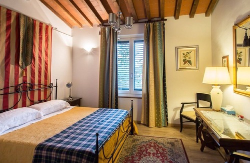 Santissima Annunziata Apartment | Luxury Central Apartment.Terrace with views of all Florence. Lift. Fiber WIFI.AC