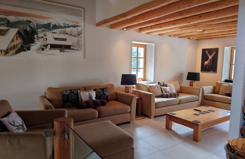 La Roche Ski Chalet | Luxury chalet 200M to the piste/restaurant/ski shop, with wifi