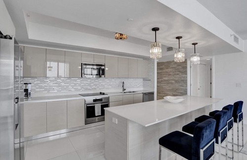 Hallandale Beach Apartment | Luxury Condo at Beach Walk Resort