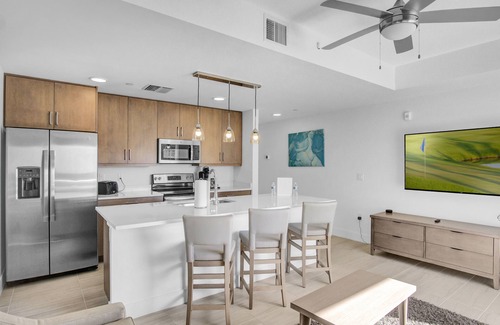 Clearwater Beach Condo | Luxury Condo Hotel Suite on the Beach