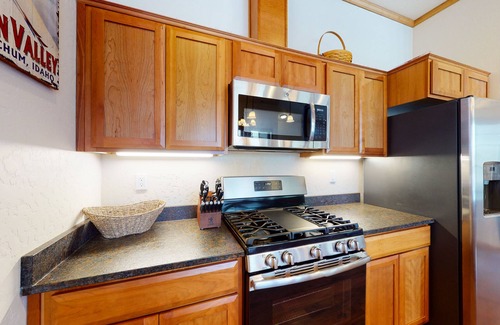 Dover Bay Condo | Luxury condo with private deck, pond views, fast WiFi, boat launch & more