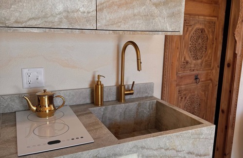 Weaverville Cottage | Luxury Cottage Mountain Retreat