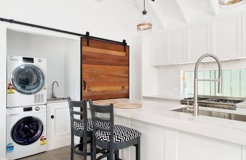 Salamander Bay House | Luxury Couples Retreat with Heated Private Pool in Salamander Bay