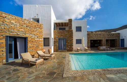Koundouros Villa | Luxury Cycladic Villa-Enjoy Infinity Pool Sunsets