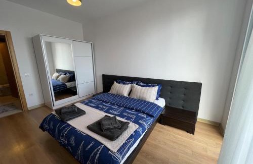 Esenyurt Apartment | Luxury Designed Comfortable 2 Rooms & 1 Living room Apartment Free Parking Garaj
