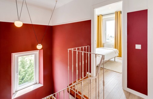 Estoril Villa | Luxury Estoril 3 bedroom Villa, 450m to the beach