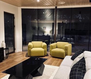 Musk House | Luxury Evergreen Escape