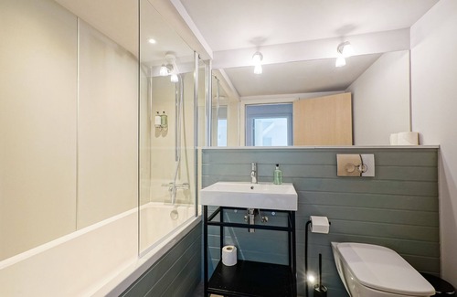 North Berwick Villa | Luxury Family Lodge Sleeps up to 10