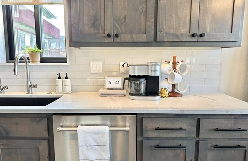 Roach House | Luxury Family Retreat - New Lakefront Home on calm cove - Private Dock - Firepit