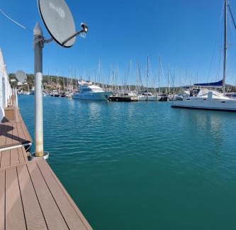 Piran Boat Rental | Luxury Floating Sea House Star Line - Marina Portorož