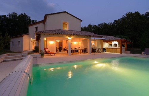 Beaumont-du-Perigord Villa | Luxury country house, very quiet, large pool, free wifi