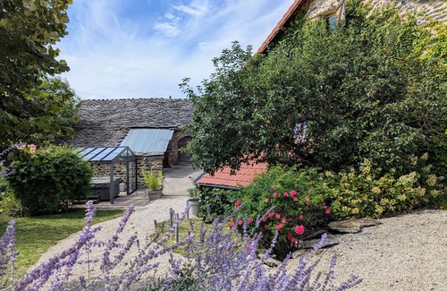 Rosieres Cottage | Luxury Gîte with Spa, Terrace, and Game Room in Scenic Blanlhac, Rosières