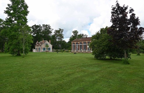 Dampierre-en-Burly House | Luxury gite for 6 people located 12km from Gien and Sully-sur-Loire