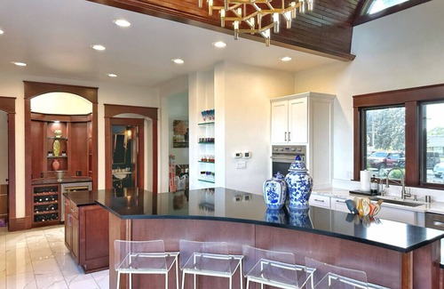 Richland House | Luxury Historic Riverfront Home