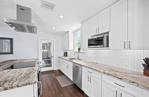 Isle of Palms House | Luxury Home 2 miles from Mayo