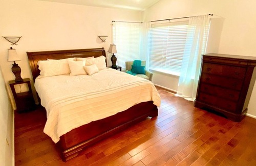 Santiago House | Luxury home! Heated pool, spa, spacious 3BR w Office, Pet friendly, Golf!