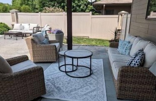 Omaha House | Luxury Home with Heated Saltwater Pool