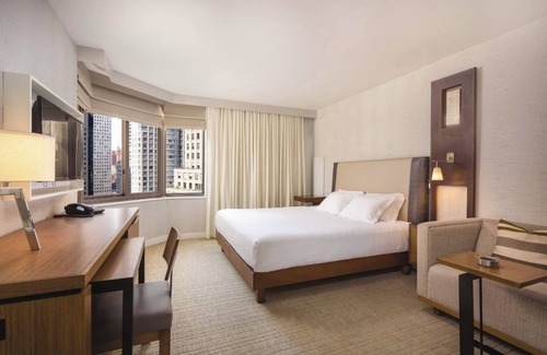 Midtown East Hotel | Luxury Hotel Room in the heart of Midtown New York City