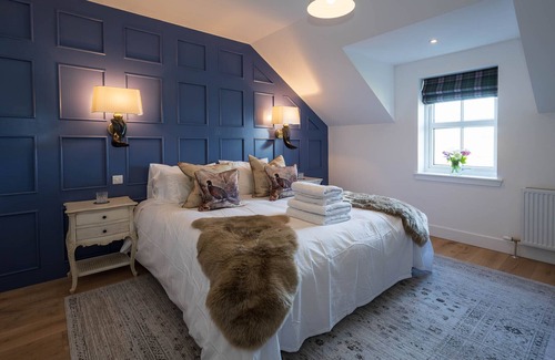 Murthly Other | Luxury hunting lodge with hot tub on stunning Scottish estate