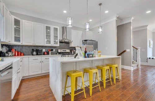 Derita - Statesville House | Luxury in the City: Charlotte Vacation Rental