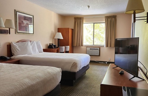 Silverthorne Hotel | Luxury Inn And Suites