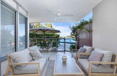 Nelly Bay Apartment | Luxury Island Hideaway