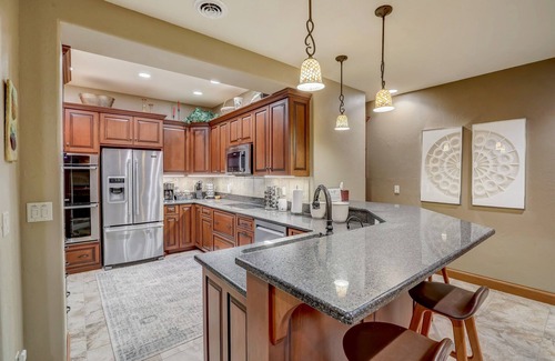 Wautoma House | Luxury Lakefront! Hot Tub & Arcades! Sleep 24!