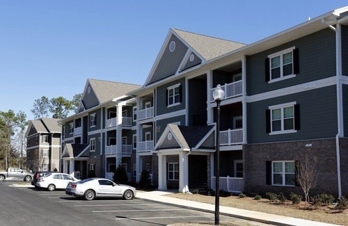 Mobile Apartment | Luxury Living @ Its Finest!