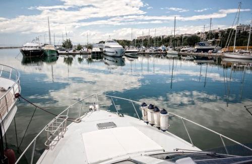 Ornos Boat Rental | Luxury Living on a Yacht
