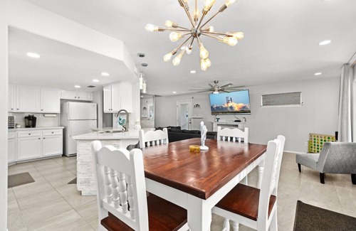 Port Isabel House | Luxury Long Island Village 117