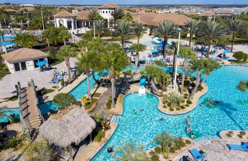 Davenport House | Luxury Mansion 8BR - Private Pool - Jacuzzi