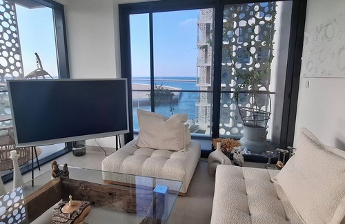 Muscat Apartment | Luxury marina view apartment in juman 2