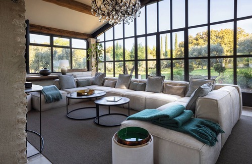 Gordes House | Luxury Mas in Gordes with pool & view Charming comfort and privacy