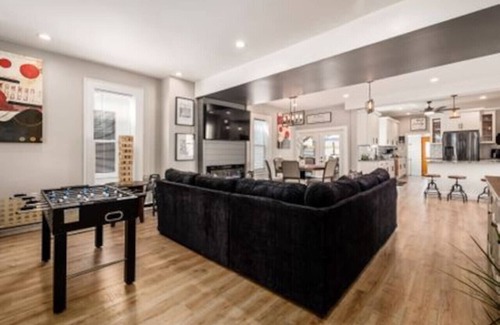 Near East Columbus House | Luxury Meets Comfort