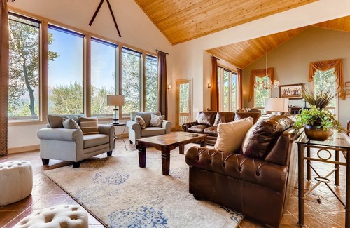 Hamilton Creek House | LUXURY MOUNTAIN HOME View’s/Hot Tub