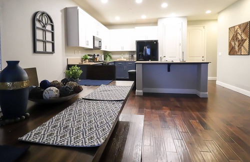 Fairfield House | Luxury Oasis with Private Cinema, Minutes from Napa Valley & Golf Courses