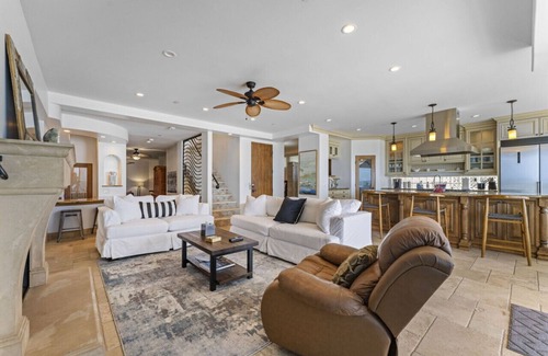 South Oceanside Villa | Luxury Oceanfront Villa w/Resort Style Amenities