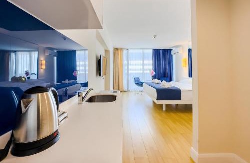 New Boulevard Hotel | Luxury orbi panorama Aparthotel