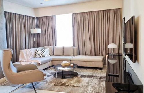 Business Bay Apartment | Luxury Paramount Hotel Apt B666