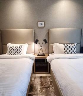 Business Bay Apartment | Luxury Paramount Hotel Apt B666