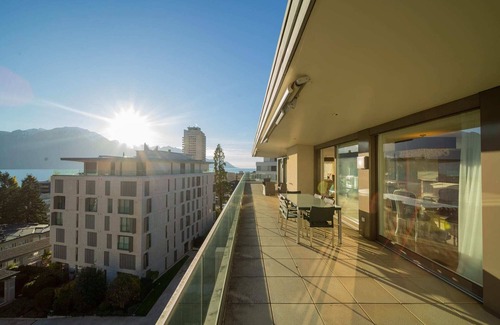 Montreux City Centre Apartment | Luxury Penthouse in Montreux City with Lake View
