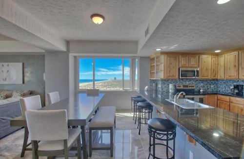 Puerto Penasco Apartment | Luxury Penthouse, large furnished balcony, C30709