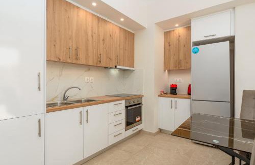 Kinosargous Apartment | Luxury penthouse near Acropolis