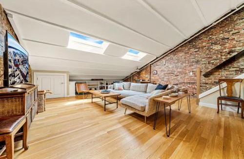 Old Port House | Luxury Penthouse Steps from Downtown Portland