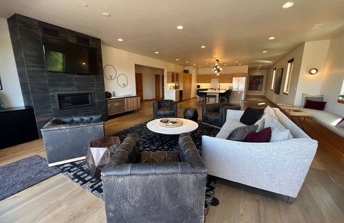 Whitefish Condo | LUXURY Penthouse w/hot tub overlooking Whitefish, close to Glacier. 3/3.5bath