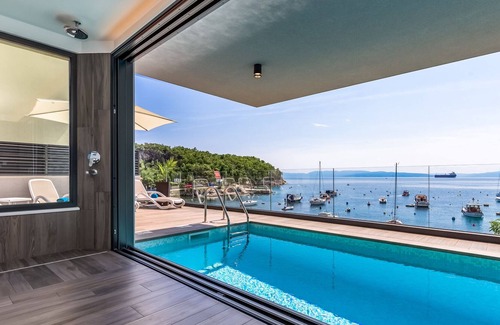 Zurkovo Villa | Luxury pool villa only few steps from Adriatic sea with a panoramic seaview