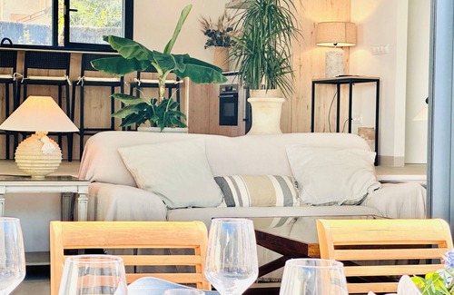 Los Canos de Meca Ski Chalet | Luxury & privacy to connect with nature & local culture. Costa de la Luz