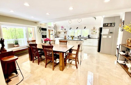 Leesburg House | Luxury Private Estate Mins to Winery/Brewery