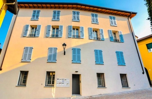 Iseo Apartment | Luxury residence in the historic center