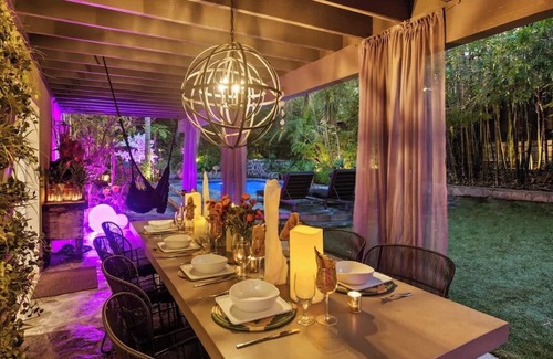 Encino Villa | Luxury Resort Style- Heated Pool- Jacuzzi- Firepit